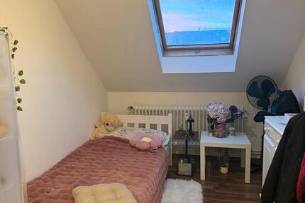 Wohnung Krefeld Dießem - 5 Zimmer, 60 m&sup2;, 360&euro; | Angebot:25986207