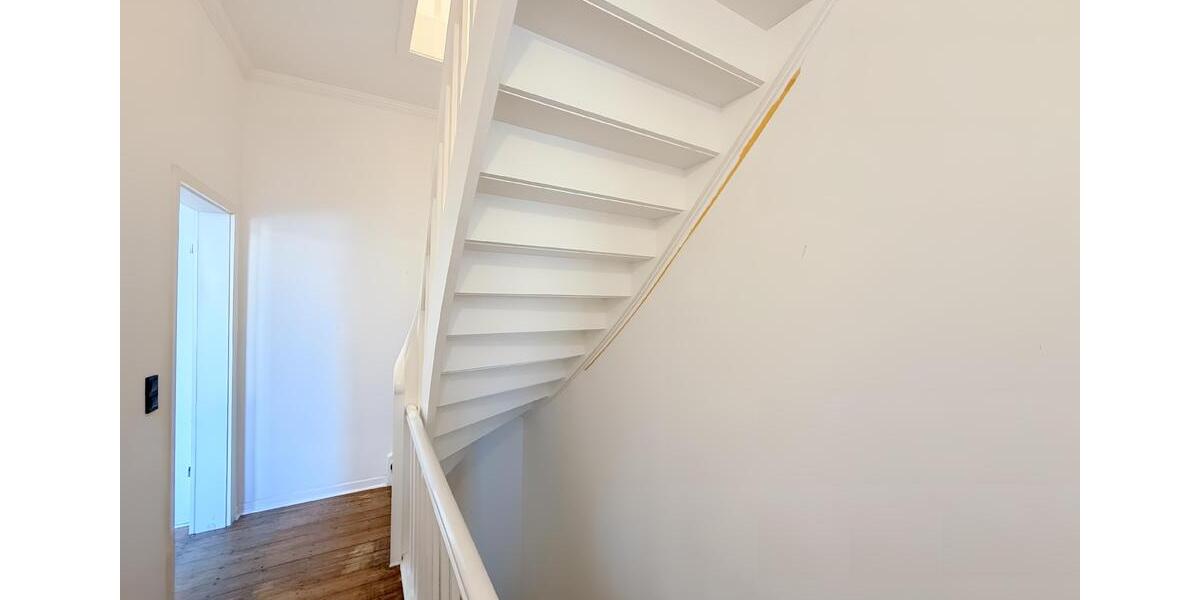 Maisonettenwohnung Krefeld - 3.5 Zimmer, 139 m&sup2;, 990&euro; | Angebot:25184456