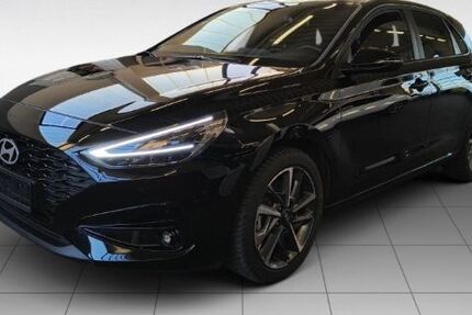 Hyundai i30 17.262 km 23.990 &euro; Neuss 41464