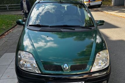 Renault Scenic 196.000 km 1.200 &euro; Essen 45138