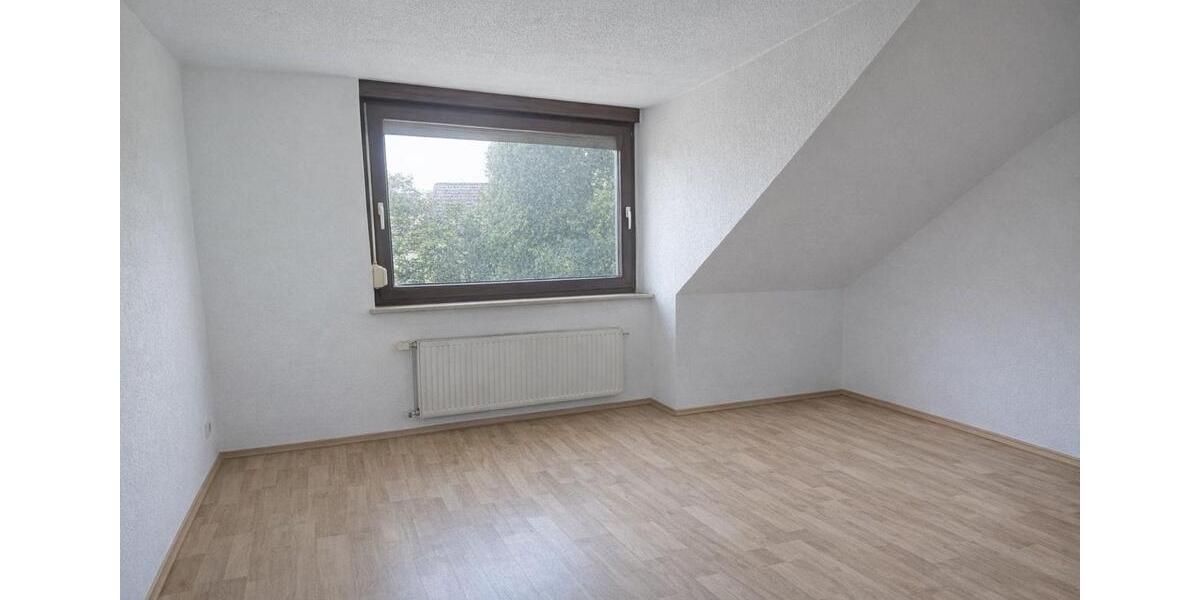 Dachgeschoßwohnung Gladbeck Alt-Rentfort - 2.5 Zimmer, 46 m&sup2;, 435&euro; | Angebot:25868115