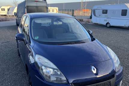 Renault Scenic 220.155 km 2.890 &euro; Krefeld 47803