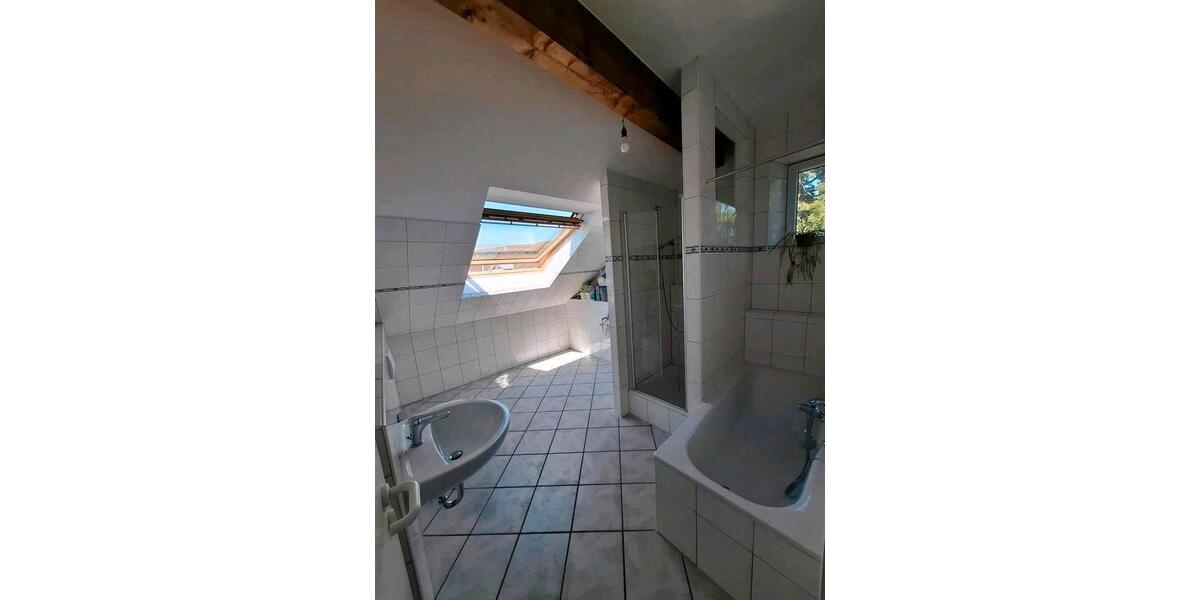Dachgeschoßwohnung Kaarst - 3 Zimmer, 79 m&sup2;, 269.000&euro; | Angebot:26740934