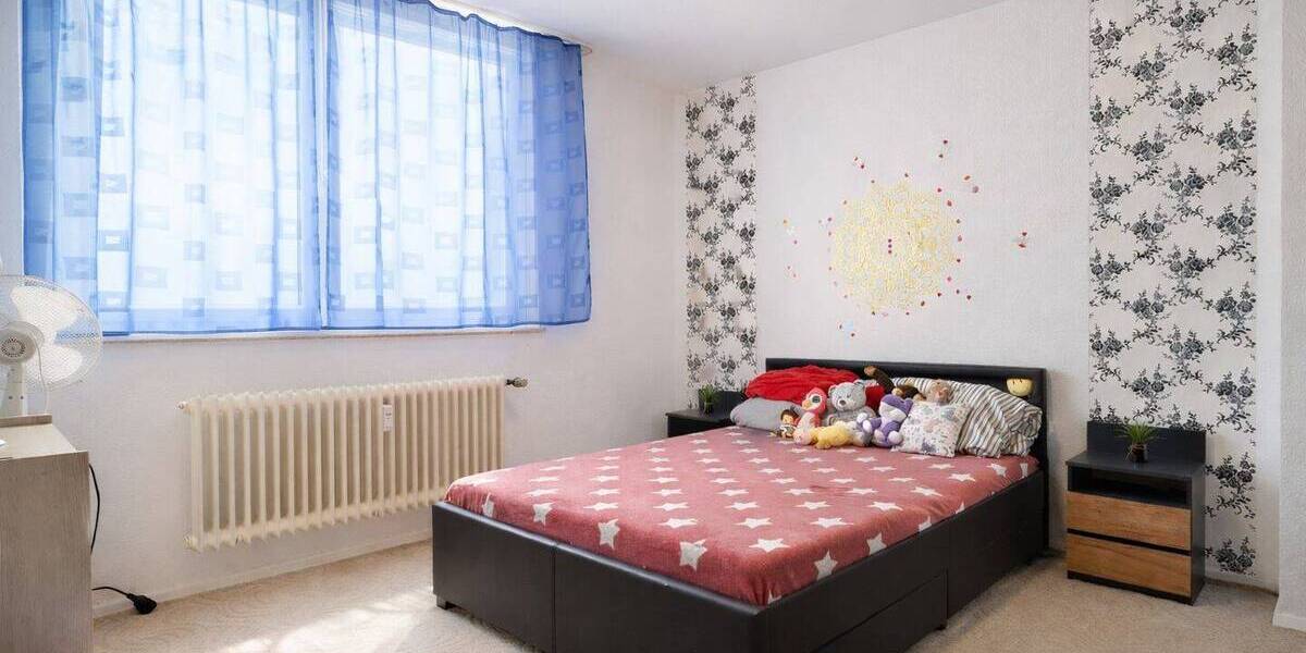 Etagenwohnung Krefeld / Stadtmitte Stadtmitte - 2 Zimmer, 55 m&sup2;, 89.000&euro; | Angebot:26569261