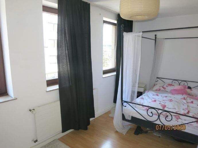 Etagenwohnung Neuss Innenstadt - 2 Zimmer, 50 m&sup2;, 500&euro; | Angebot:25778589