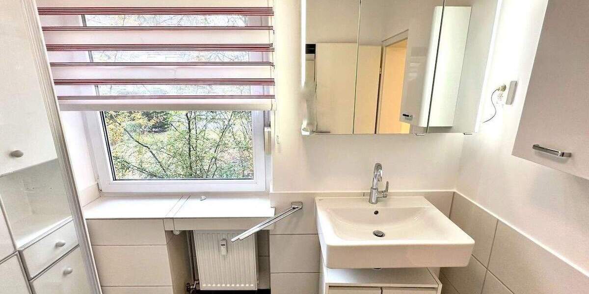 Etagenwohnung Kaarst Holzbüttgen - 3 Zimmer, 76 m&sup2;, 249.000&euro; | Angebot:25687665