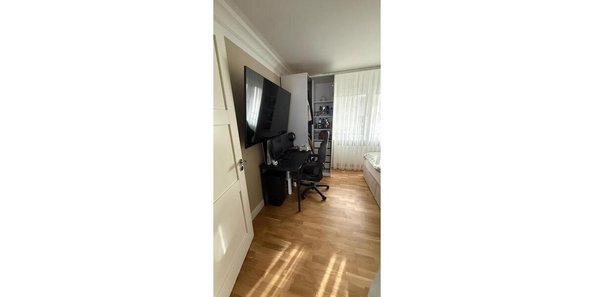 Erdgeschoßwohnung Mülheim an der Ruhr Mellinghofen - 3 Zimmer, 70 m&sup2;, 1.350&euro; | Angebot:26007072