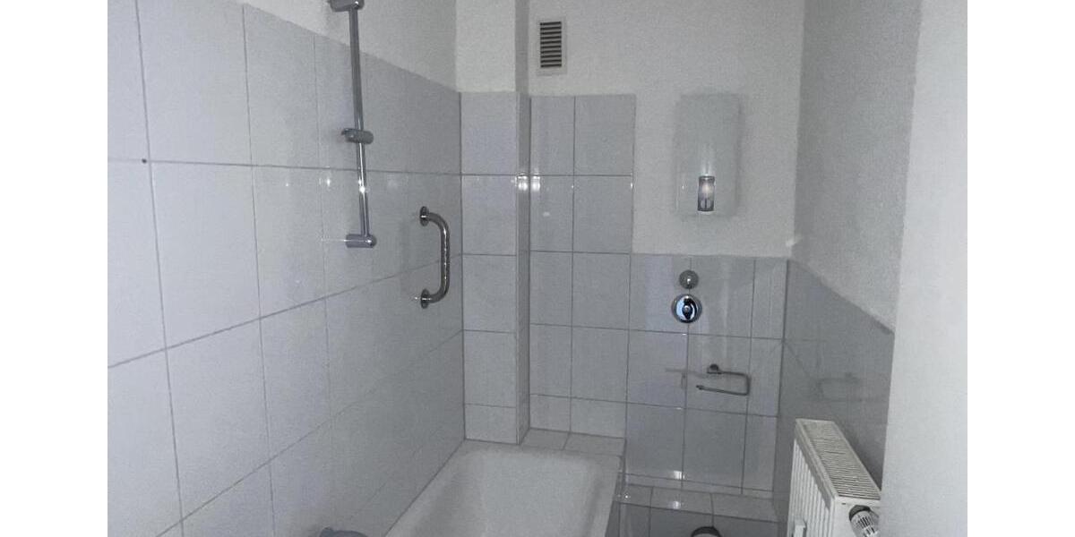 Erdgeschoßwohnung Duisburg Ruhrort - 3 Zimmer, 64 m&sup2;, 509&euro; | Angebot:25793780