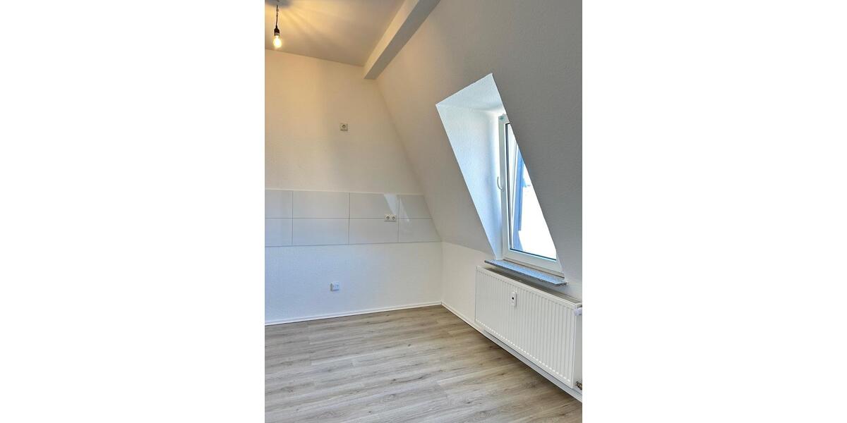 Dachgeschoßwohnung Oberhausen - 2 Zimmer, 47 m&sup2;, 470&euro; | Angebot:25805464