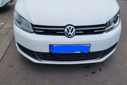VW Touran 185.400 km 5.300 &euro; Neuss 41460
