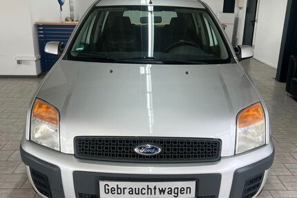 Ford Fusion 157.000 km 2.550 &euro; Wesel 46485