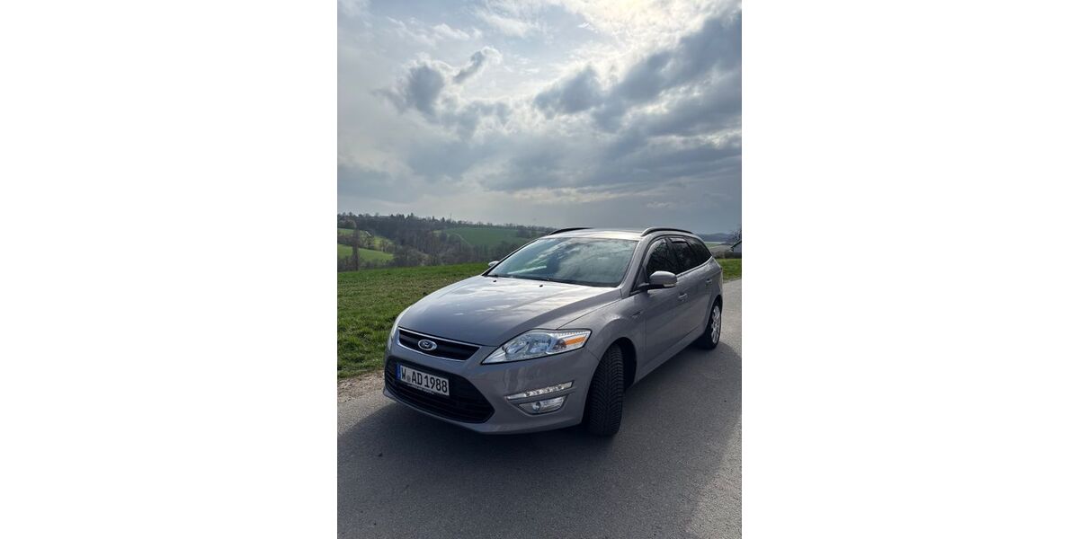 Ford Mondeo 143.000 km 6.500 &euro; Essen 45136