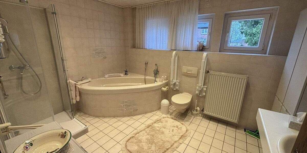 Einfamilienhaus Krefeld Gartenstadt - 4 Zimmer, 127 m&sup2;, 385.000&euro; | Angebot:25693379