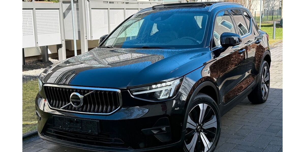 Volvo XC40 138.000 km 26.840 &euro; Düsseldorf 40468