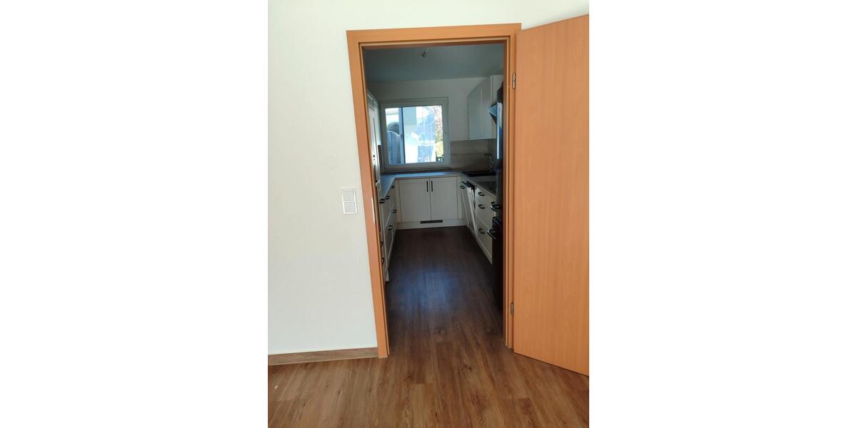 Reihenhaus Essen Stadtbezirk V - 6 Zimmer, 102 m&sup2;, 400.000&euro; | Angebot:26007698