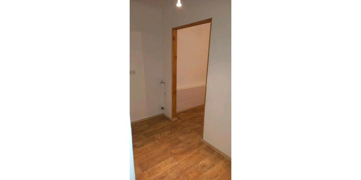 Etagenwohnung Kamp-Lintfort Lintfort - 2.5 Zimmer, 91 m&sup2;, 1.000&euro; | Angebot:26494627