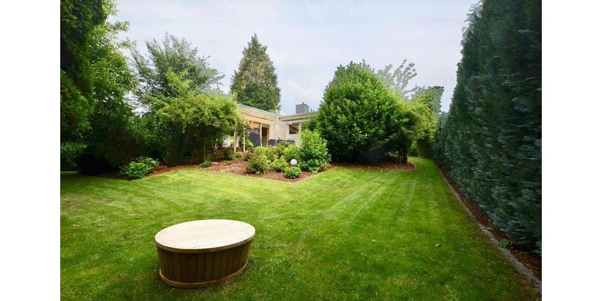 Einfamilienhaus Willich - 5 Zimmer, 150 m&sup2;, 3.350&euro; | Angebot:26461519