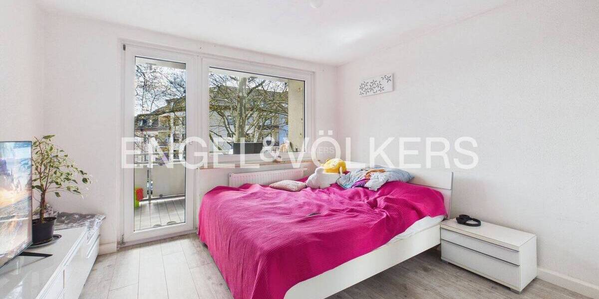 Etagenwohnung Krefeld Cracau - 3 Zimmer, 70 m&sup2;, 135.000&euro; | Angebot:26733785
