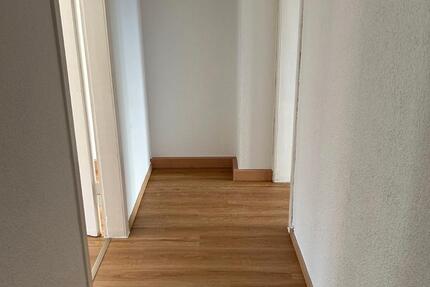 Wohnung Gelsenkirchen Gelsenkirchen-Mitte - 2 Zimmer, 45 m&sup2;, 330&euro; | Angebot:26023998