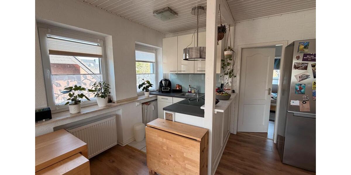 Dachgeschoßwohnung Duisburg Großenbaum - 2 Zimmer, 38 m&sup2;, 315&euro; | Angebot:26689268