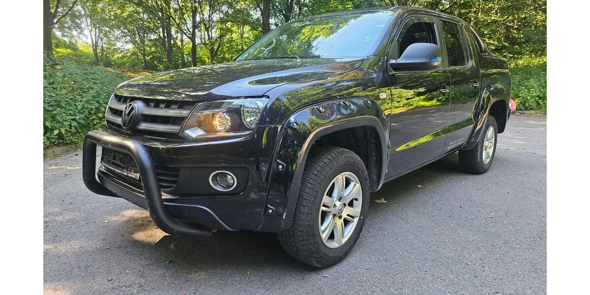 VW Amarok 376.000 km 9.900 &euro; Essen 45356
