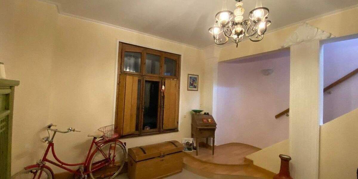 Mehrfamilienhaus, Wohnhaus Krefeld Hüls - 4 Zimmer, 95 m&sup2;, 420.000&euro; | Angebot:25774979