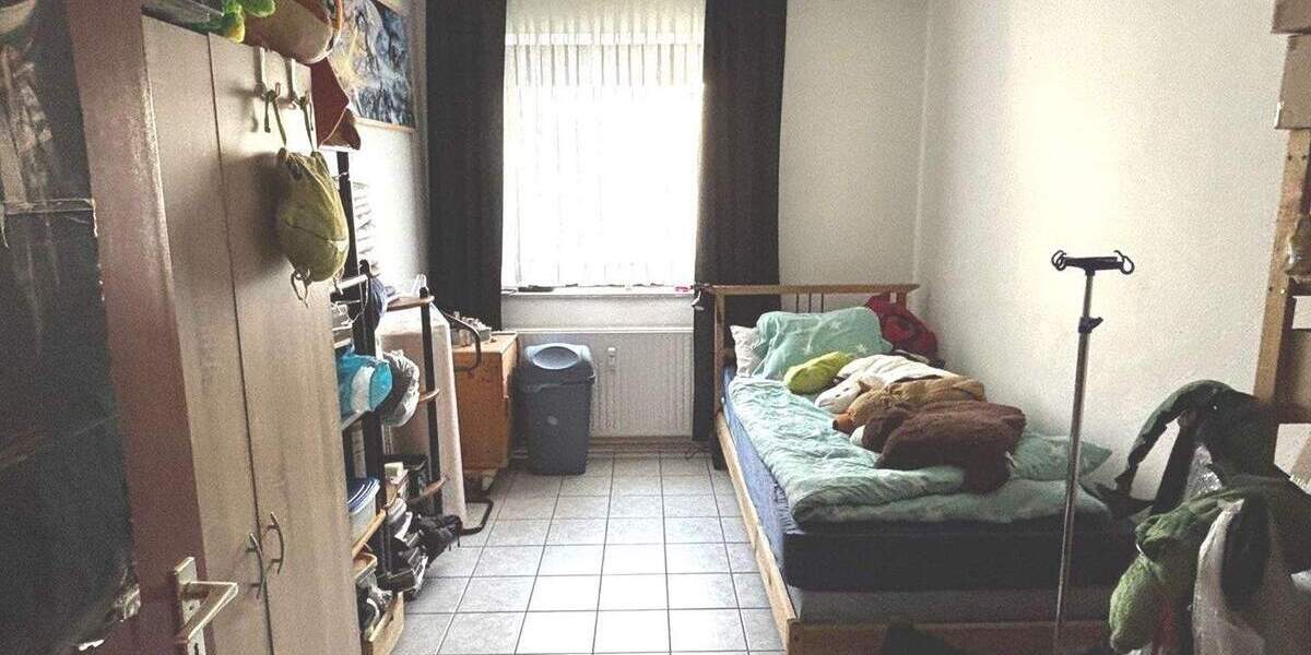 Etagenwohnung Krefeld Cracau - 3 Zimmer, 95 m&sup2;, 169.000&euro; | Angebot:25741183