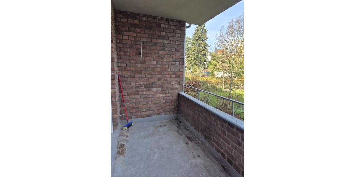 Erdgeschoßwohnung Düsseldorf Heerdt - 2 Zimmer, 60 m&sup2;, 780&euro; | Angebot:25930773