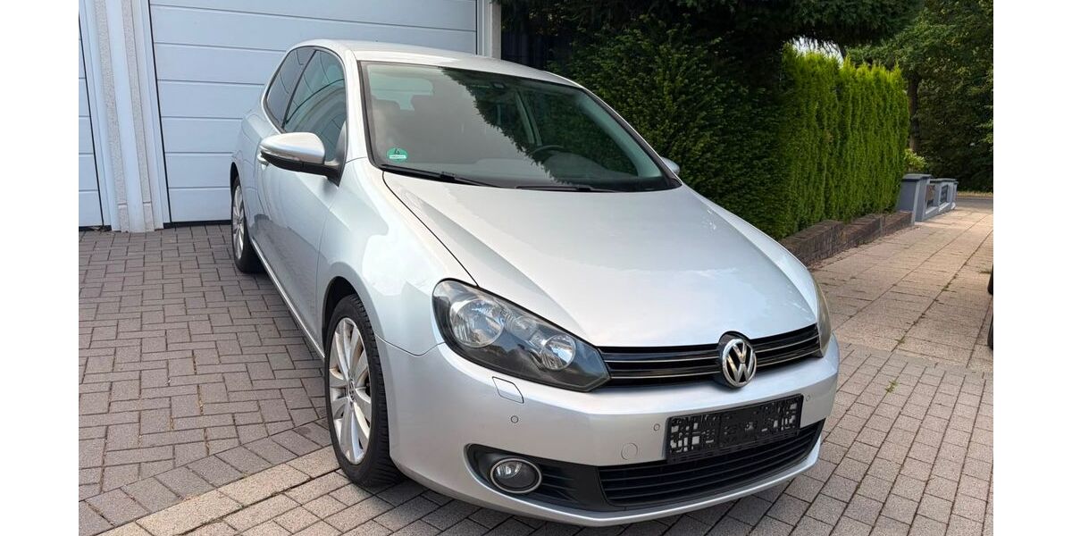 VW Golf 135.000 km 5.999 &euro; Ratingen 40883
