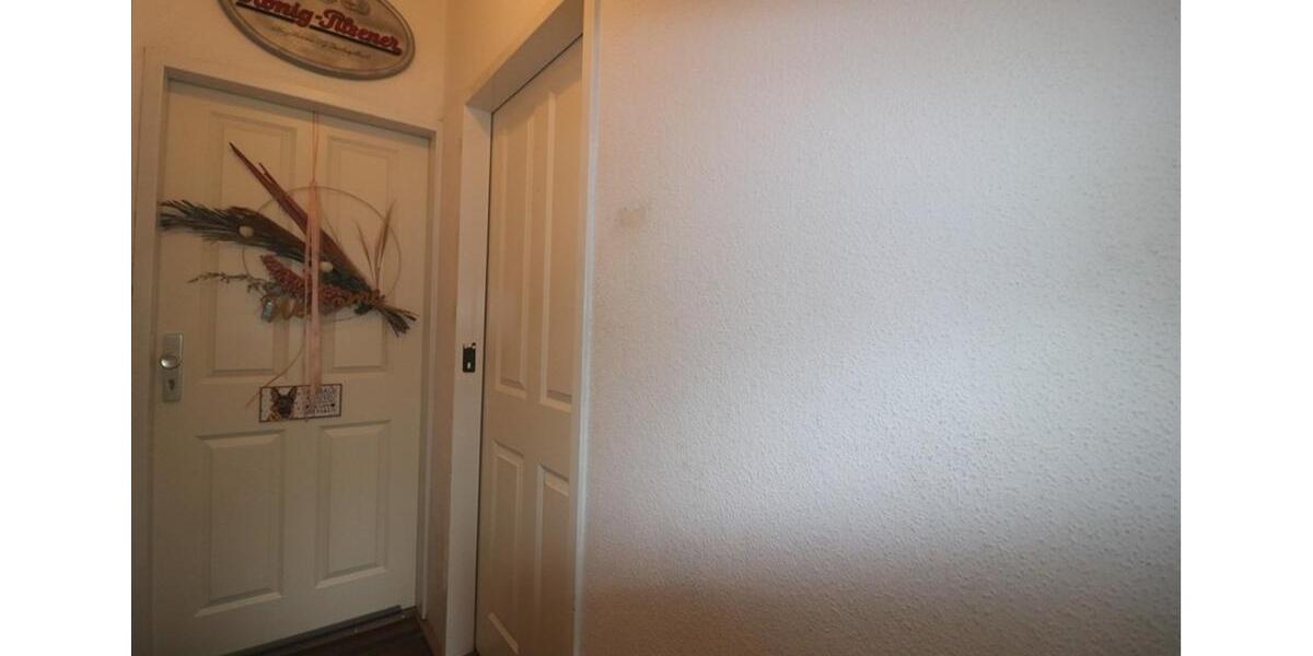 Dachgeschoßwohnung Duisburg Essenberg - 2 Zimmer, 65 m&sup2;, 450&euro; | Angebot:26111465