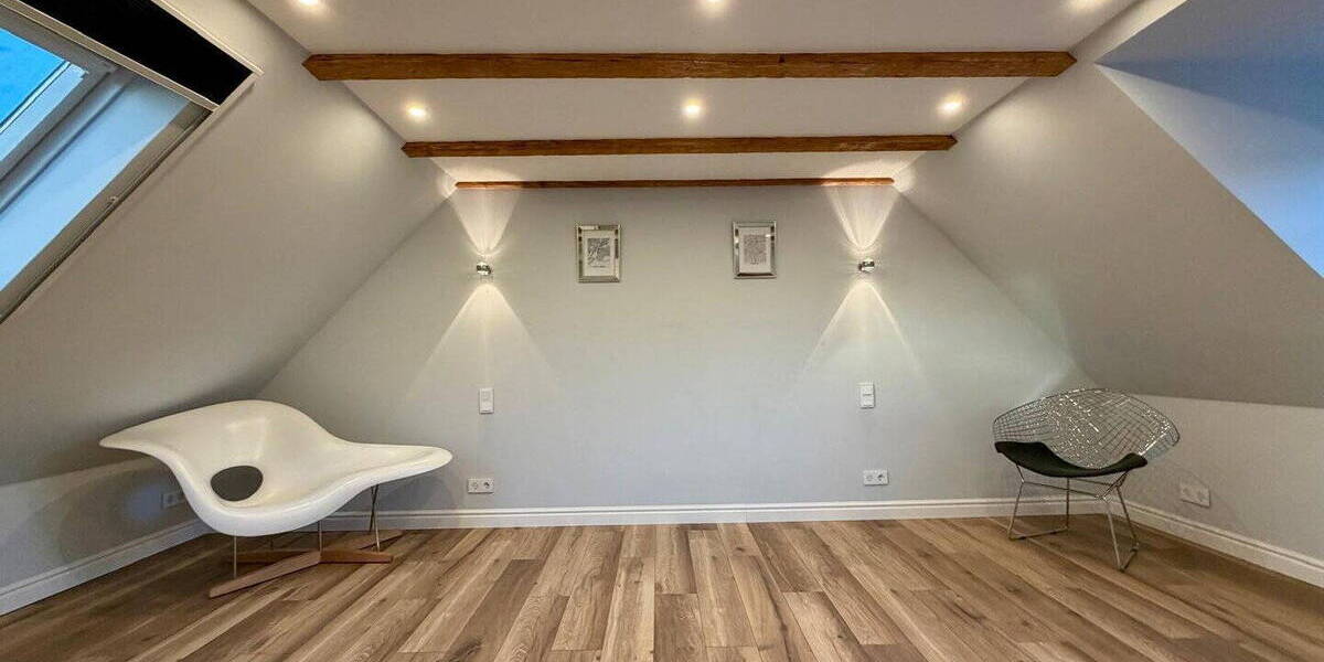 Reihenmittelhaus Düsseldorf Rath - 4 Zimmer, 85 m&sup2;, 469.000&euro; | Angebot:26330463