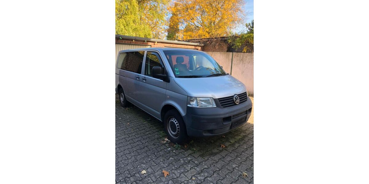 VW T5 Transporter 218.000 km 9.500 &euro; Krefeld 47804