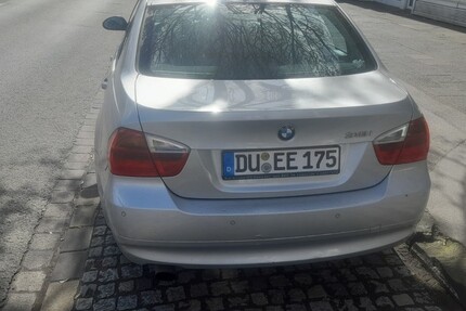 BMW 318 293.000 km 1.800 &euro; Duisburg 47051