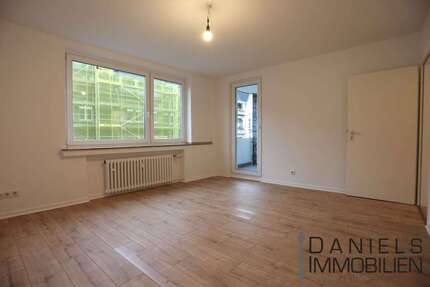Wohnung Düsseldorf Eller - 2 Zimmer, 58 m&sup2;, 700&euro; | Angebot:26750809