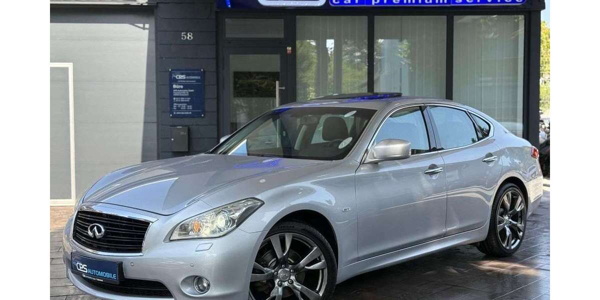 INFINITI M30 129.000 km 12.900 &euro; Düsseldorf 40599