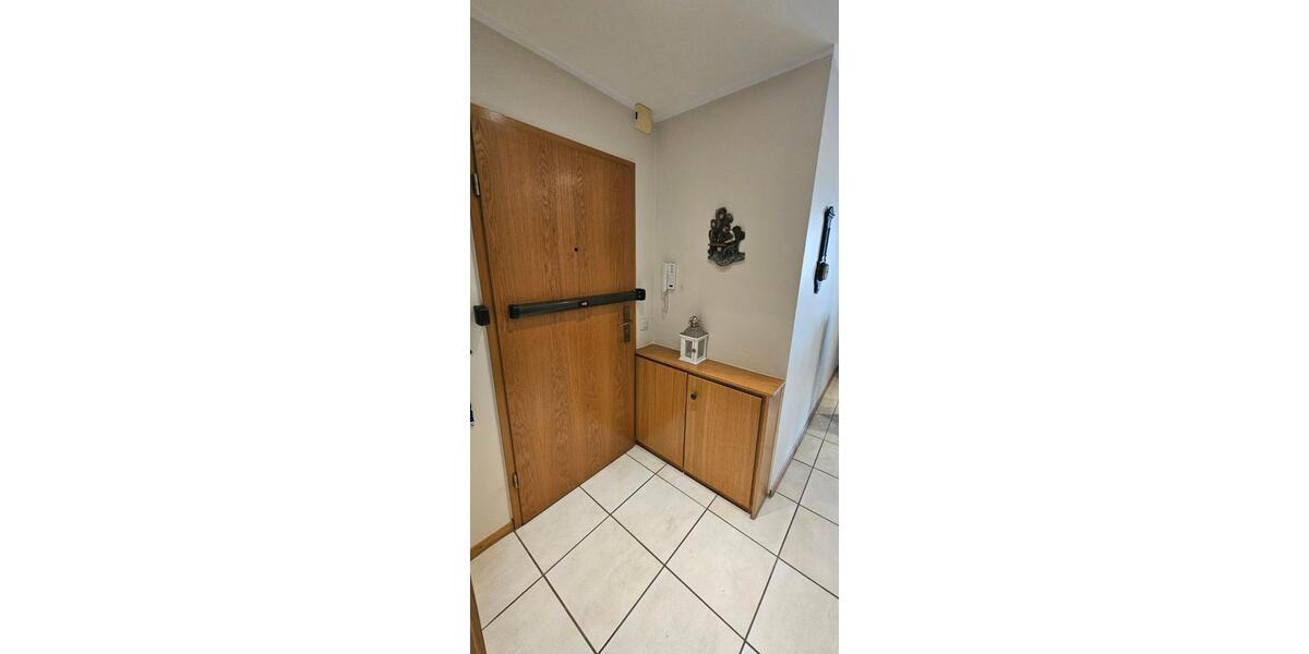 Etagenwohnung Dinslaken - 3 Zimmer, 113 m&sup2;, 1.356&euro; | Angebot:26578566