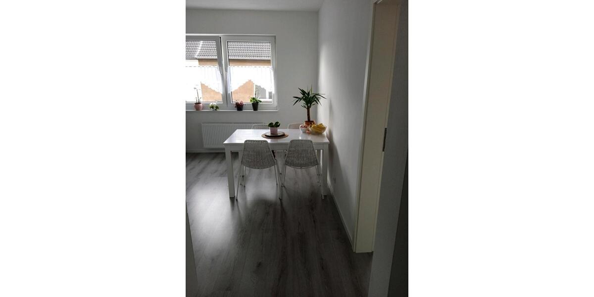 Etagenwohnung Duisburg Mittelmeiderich - 2 Zimmer, 50 m&sup2;, 350&euro; | Angebot:25721987