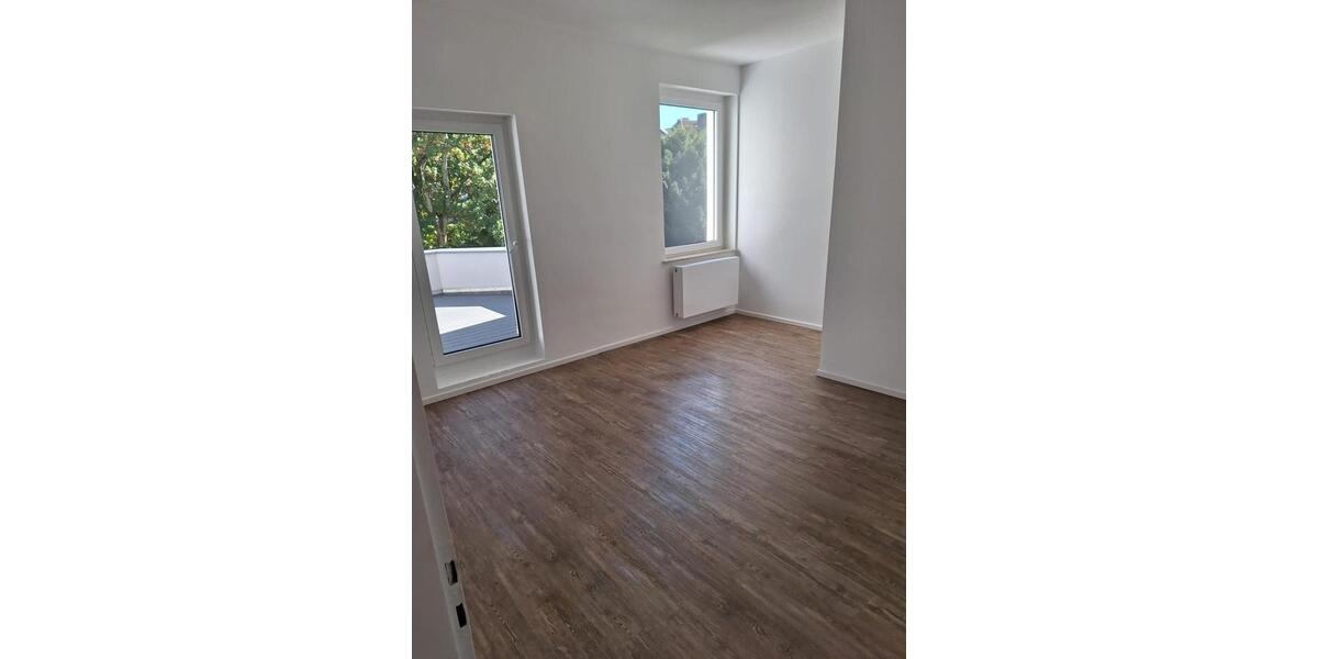 Etagenwohnung Essen Südviertel - 1 Zimmer, 71 m&sup2;, 750&euro; | Angebot:25887572