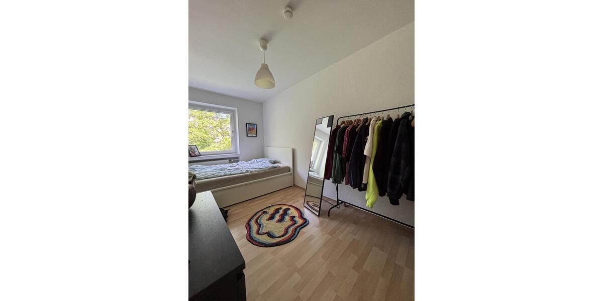 Etagenwohnung Moers Rheinkamp - 3.5 Zimmer, 67 m&sup2;, 525&euro; | Angebot:26486352