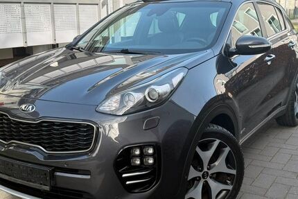 Kia Sportage 150.000 km 14.940 &euro; Düsseldorf 40468