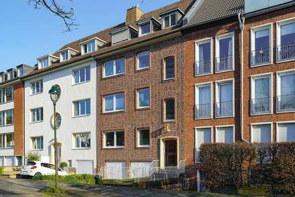Haus Düsseldorf Düsseltal - 13 Zimmer, 298 m&sup2;, 1.260.000&euro; | Angebot:25200619