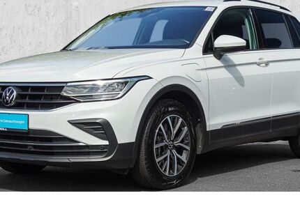 VW Tiguan 62.248 km 23.990 &euro; Düsseldorf 40549