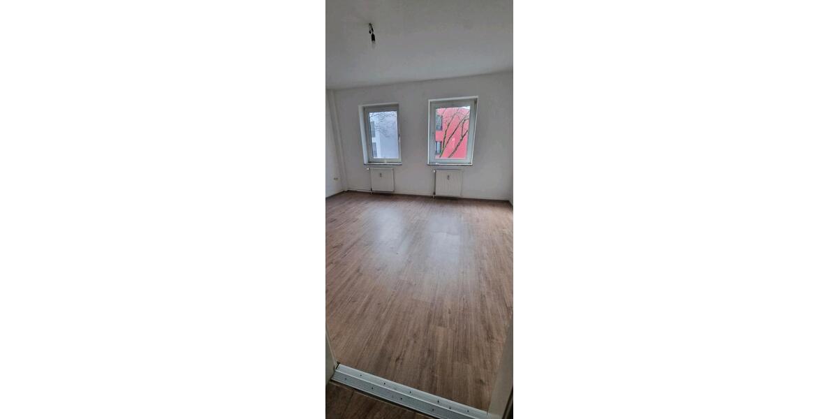 Etagenwohnung Duisburg Duisburg-Mitte - 2.5 Zimmer, 52 m&sup2;, 500&euro; | Angebot:25978306