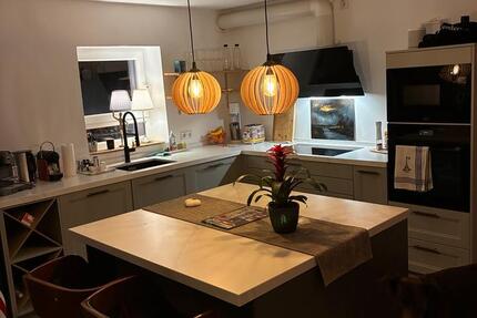 Haus Duisburg Großenbaum - 3 Zimmer, 90 m&sup2;, 333.000&euro; | Angebot:25984266