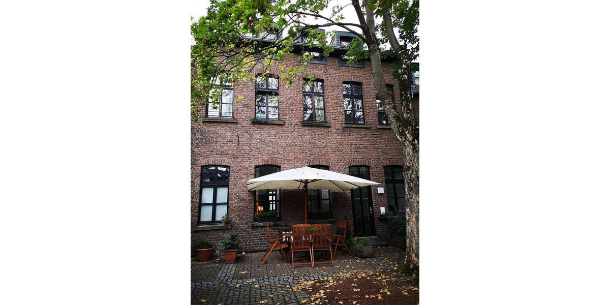 Reihenhaus Tönisvorst - 7 Zimmer, 157 m&sup2;, 399.000&euro; | Angebot:25024929