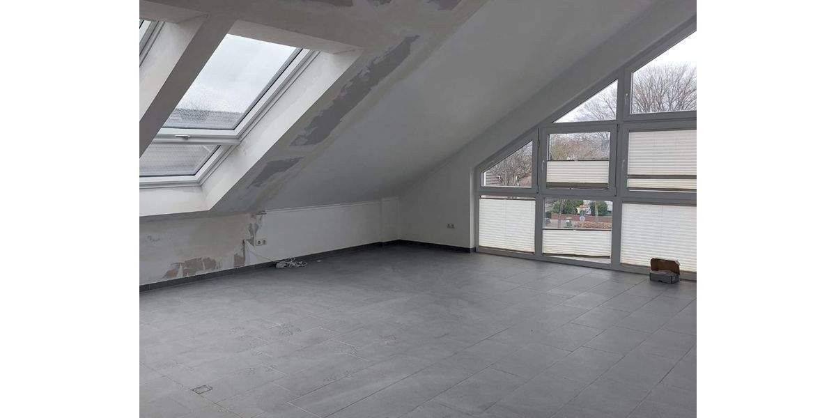 Etagenwohnung Gladbeck Mitte - 3 Zimmer, 134 m&sup2;, 1.200&euro; | Angebot:25815050