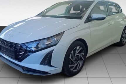 Hyundai i20 21.437 km 16.450 &euro; Mülheim 45478