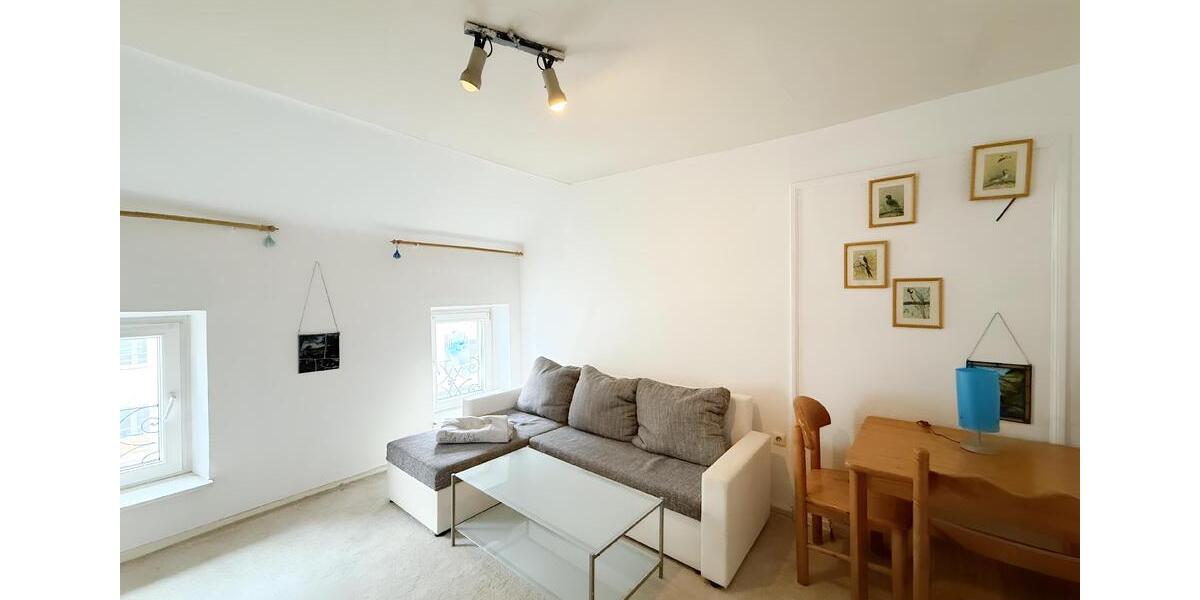 Etagenwohnung Krefeld - 4 Zimmer, 60 m&sup2;, 500&euro; | Angebot:25320603