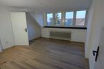 Dachgeschoßwohnung Wesel Bislich - 3 Zimmer, 72 m&sup2;, 116.000&euro; | Angebot:25649505