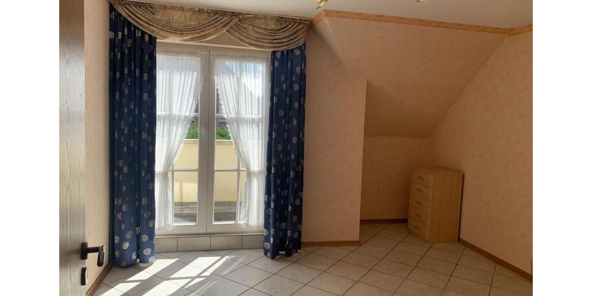 Einfamilienhaus Geldern - 8 Zimmer, 185 m&sup2;, 549.000&euro; | Angebot:24514548